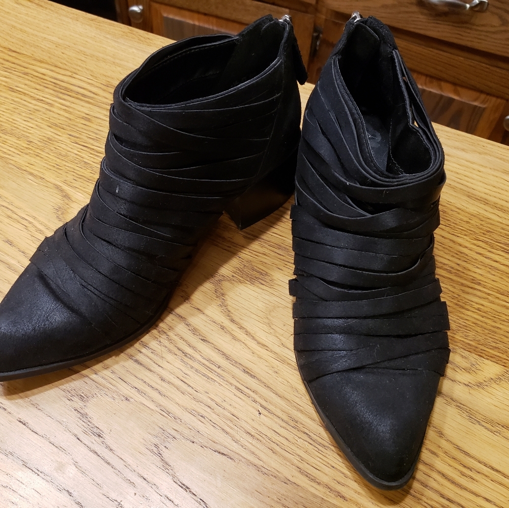 8.5 fergalicious 2 inch strappy point toe booties